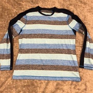 Men’s Lululemon long sleeve performance shirt - L